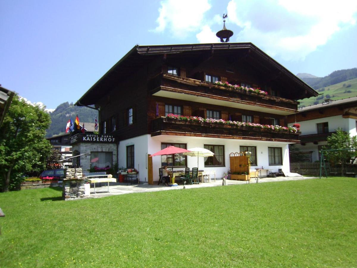 Hotel-Garni Kaiserhof Rauris Exteriör bild